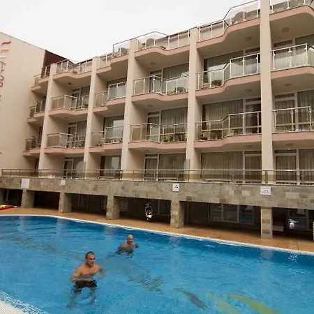 Tropics Hotel 3*