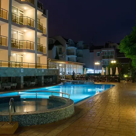 Hotel Tropics Sveti Vlas